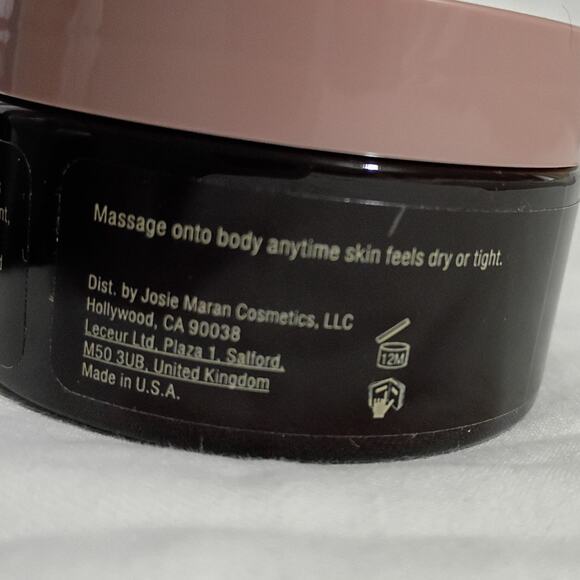 Josie Maran Vanilla Bean 4 Fl OZ Whipped Argan Oil Ultra-Hydrating Body Butter - Picture 2 of 6